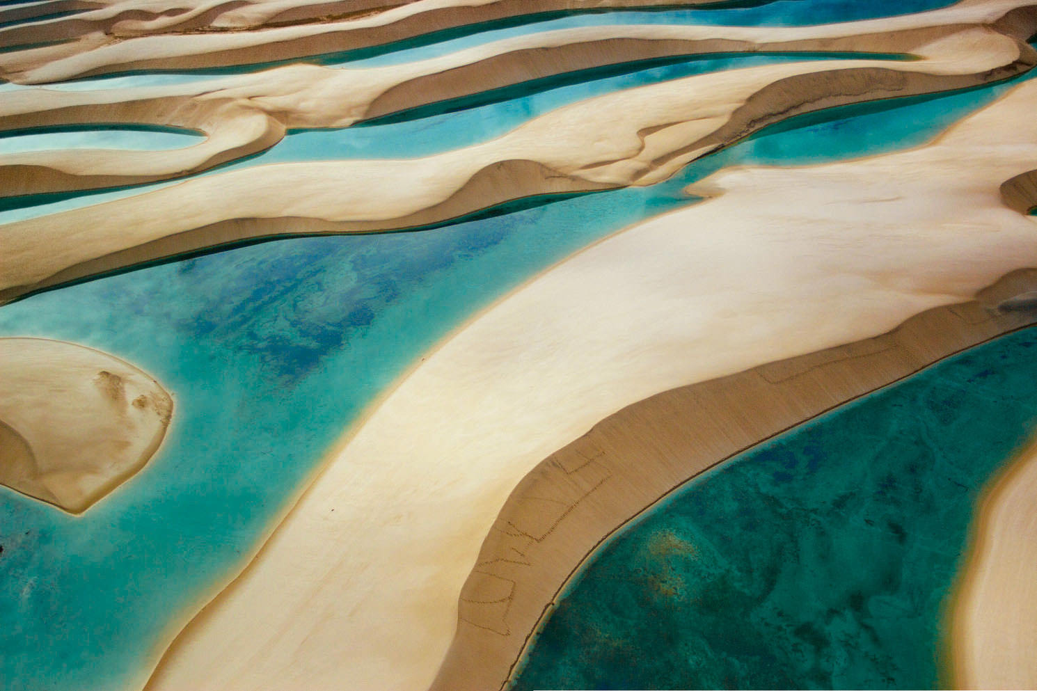 Incredible Desert Lagoons - Places To See In Your Lifetime