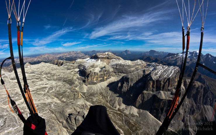Top 10 Paragliding Sites-Dolomiti-Photo by Tomas Michalek