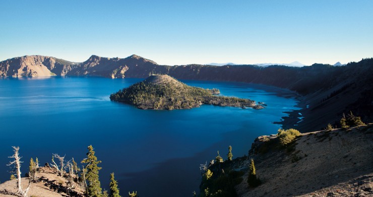 Top American Lakes-Crater