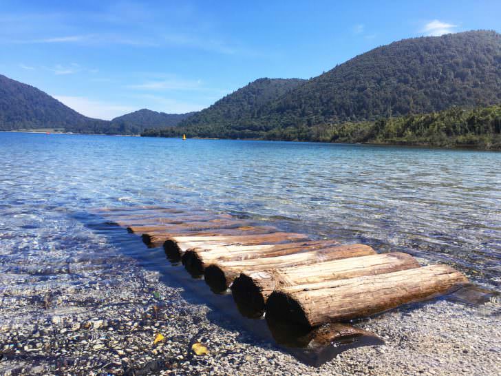 New Zealand, Rotorua, View of Blue Lake