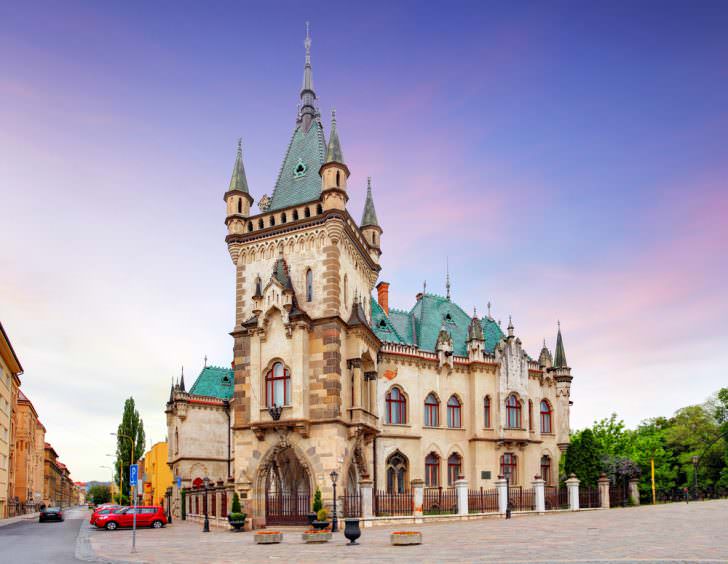 Jakabov Palace