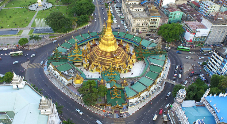 Sule Pagoda during the day from above