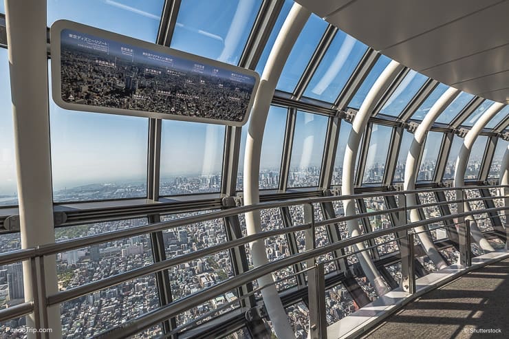 Tembo Gallery observation deck, the highest skywalk in the world. Tokyo Sky Tree