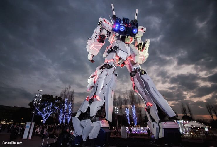 The Life-Sized Unicorn Gundam Statue in Odaiba, Tokyo
