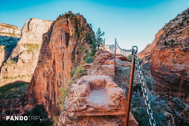 Angels Landing hiking trail in Zion