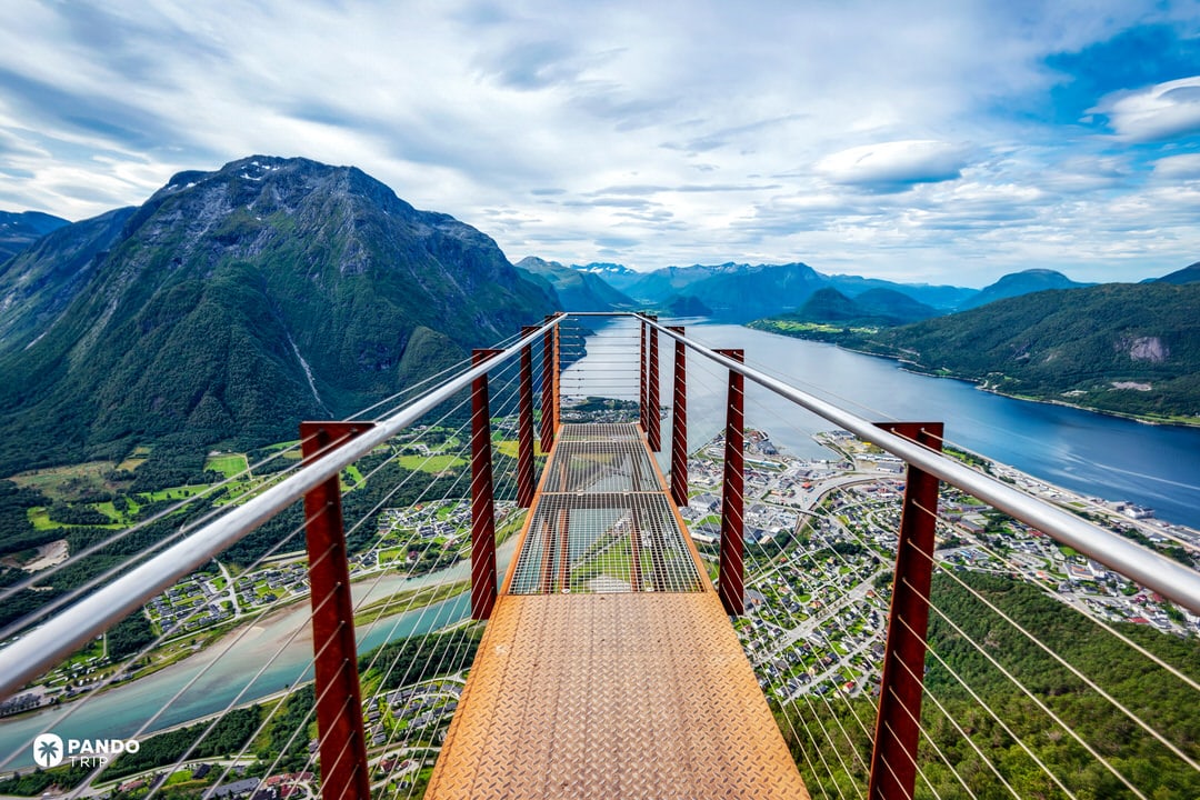 Rampestreken skywalk platform over Åndalsnes and the fjord