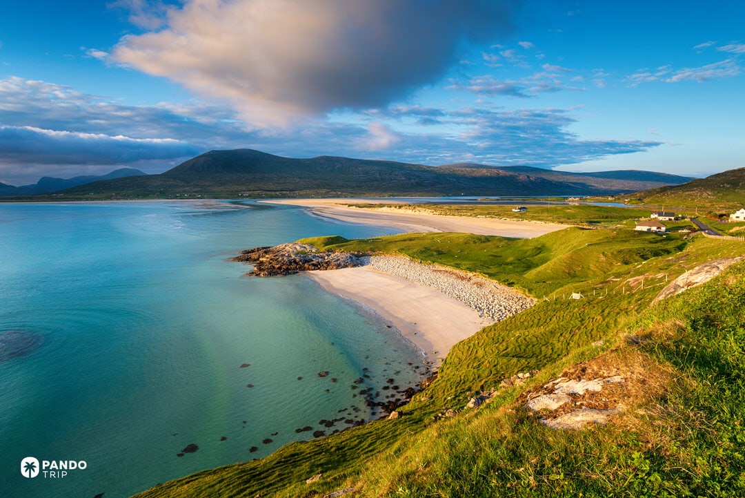 Curving sandbar and channels between Seilebost and Luskentyre at mid tide.